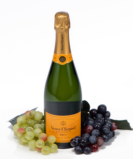 Veuve Clicquot Brut Champagne Yellow Label